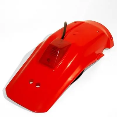 UFO BŁOTNIK TYŁ HONDA XR 600R ‘88-‘00 Z LAMPKĄ KOLOR CZERWONY Wyjątkowa oferta