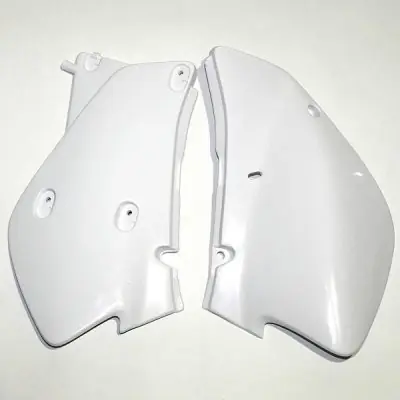 Premium UFO BOCZKI TYLNE HONDA XR 650R ‘00-‘07 KOLOR BIAŁY