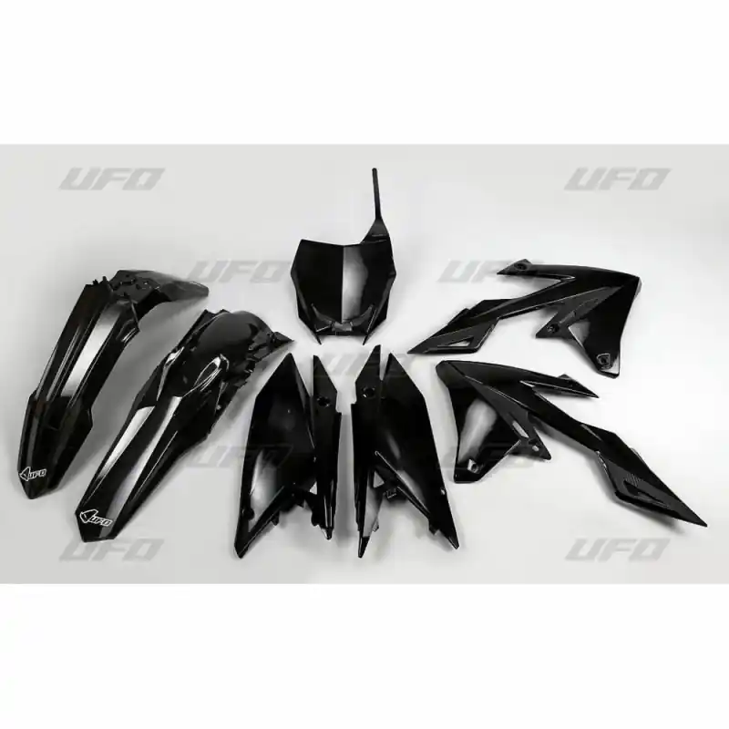 UFO KOMPLET PLASTIKÓW SUZUKI RMZ 250 ‘19- ‘25, RMZ 450 ‘18- ‘25 KOLOR CZARNY (SU418E001) Zamów teraz