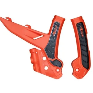 RACETECH (RTECH) 2025/12 OSŁONY RAMY (KOMPLET) BI-MATERIAL SUPER GRIP KTM EXC / EXCF 150 / 250 / 300 / 450 / 500 ‘24, SX 250 / 300 ‘23-24, SXF 250 / 350 / 450 ‘23-24, XC / XCF 125 / 250 / 300 / 350 / 450 ‘23-24 KOLOR POMARAŃCZOWY / CZARNY Ostatnia szansa